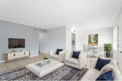 2000 15th Court NW #15, Winter Haven, FL 33881 - Photo 2