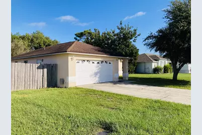2704 Kendall Avenue, Kissimmee, FL 34744 - Photo 2
