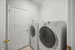 13173 Sapphire Falls Ln, Orlando, FL 32824 - Photo 18