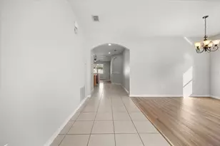 13173 Sapphire Falls Ln, Orlando, FL 32824 - Photo 2