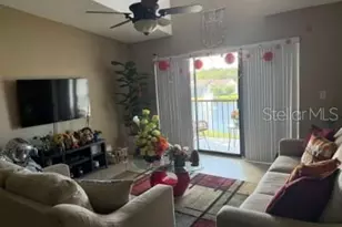 8215 Sun Spring Cir, Orlando, FL 32825 - Photo 2