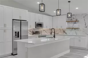 1812 Corolla Ct, Deltona, FL 32738 - Photo 8