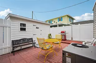 7490 46th Ave N, Saint Petersburg, FL 33709 - Photo 40