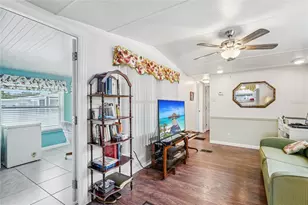 7490 46th Ave N, Saint Petersburg, FL 33709 - Photo 10