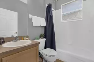 246 Montara Dr, Davenport, FL 33897 - Photo 16