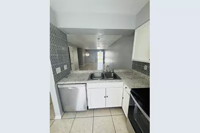 3130 Enclave Court, Kissimmee, FL 34746 - Photo 8