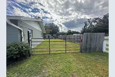 4850 Lake Shore Drive, Saint Cloud, FL 34772 - Photo 6