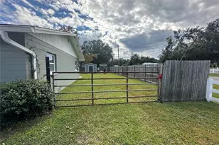 4850 Lake Shore Dr, Saint Cloud, FL 34772 - Photo 6