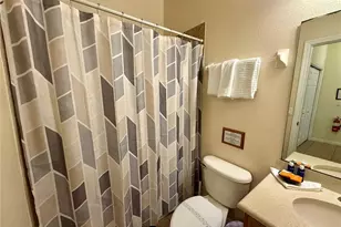 2824 Oakwater Dr, Kissimmee, FL 34747 - Photo 8