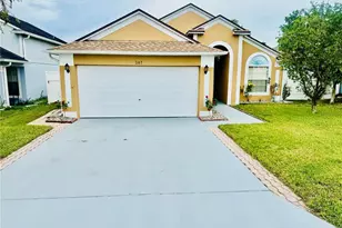 307 Nicholson Dr, Davenport, FL 33837 - Photo 2