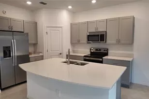 2207 Portrait St, Kissimmee, FL 34758 - Photo 6