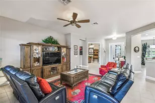 699 Villa Park Rd, Poinciana, FL 34759 - Photo 10