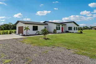 3385 Lake Diane Rd, Tavares, FL 32778 - Photo 1