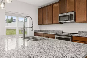 683 Campo Ln, Davenport, FL 33837 - Photo 12