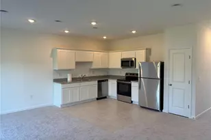 3609 Spire Dr, Davenport, FL 33837 - Photo 4