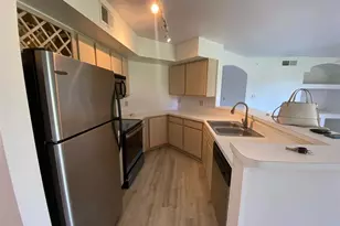 7340 Westpointe Blvd, Orlando, FL 32835 - Photo 10