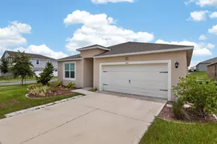 1961 Victoria St, Davenport, FL 33837 - Photo 2