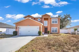 716 Parrot Ct, Kissimmee, FL 34759 - Photo 2