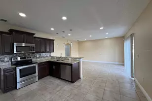 716 Parrot Ct, Kissimmee, FL 34759 - Photo 8