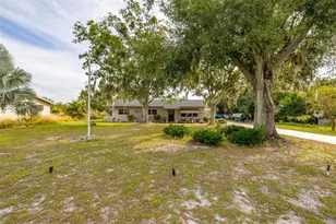 4 Pine St, Lake Placid, FL 33852 - Photo 2