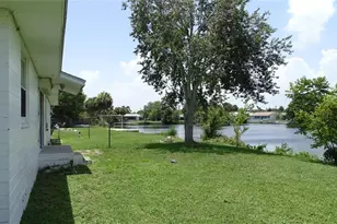 884 E Coquina Dr, Daytona Beach, FL 32117 - Photo 20
