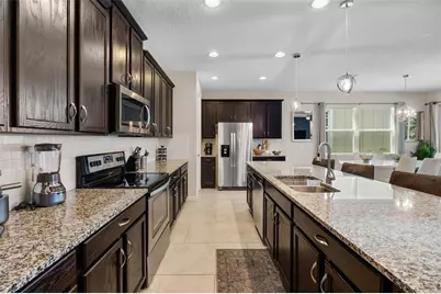 9051 Sunshine Ridge Loop, Kissimmee, FL 34747 - Photo 8