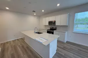 11200 Blue Bay Dr, Orlando, FL 32832 - Photo 4