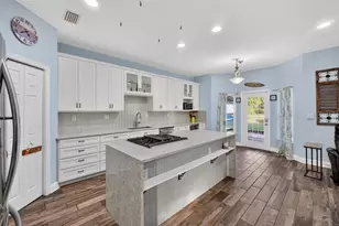 3229 Gardner Oaks Ln, Lakeland, FL 33810 - Photo 16