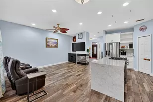 3229 Gardner Oaks Ln, Lakeland, FL 33810 - Photo 18