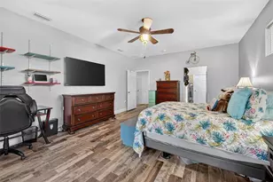 3229 Gardner Oaks Ln, Lakeland, FL 33810 - Photo 32