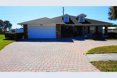 104 Bentley Oaks Boulevard, Auburndale, FL 33823 - Photo 1