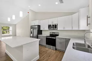 486 Celeste St, Port Charlotte, FL 33954 - Photo 10