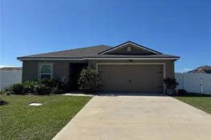 1010 Desmoines Ln, Poinciana, FL 34759 - Photo 2