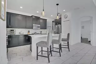 1025 Leader St, Davenport, FL 33896 - Photo 6