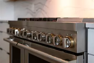 9004 Santorini Dr, Orlando, FL 32827 - Photo 16