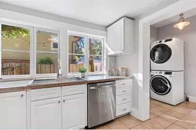 12 N Forest Avenue, Orlando, FL 32803 - Photo 12