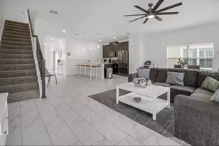 978 Splash Shot Pl, Davenport, FL 33896 - Photo 8