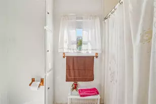 35144 Ada Ave, Zephyrhills, FL 33541 - Photo 18