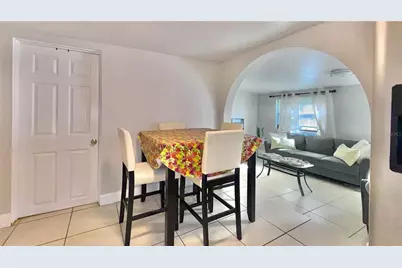 305 E Miami Terrace, Kissimmee, FL 34741 - Photo 6