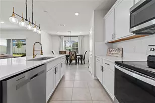 1667 Delightful Dr, Davenport, FL 33896 - Photo 8