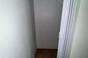 3105 S Crystal Lake Dr, Orlando, FL 32806 - Photo 34