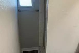 3105 S Crystal Lake Dr, Orlando, FL 32806 - Photo 24