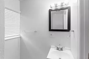 1415 Zenith Pl, Orlando, FL 32808 - Photo 16