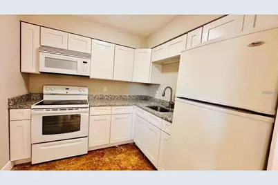 390 W Haines Boulevard #10, Lake Alfred, FL 33850 - Photo 2