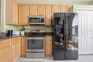 7733 Beridale Ct, Orlando, FL 32818 - Photo 6