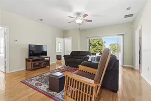 7733 Beridale Ct, Orlando, FL 32818 - Photo 14
