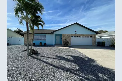 1695 N Banana River Drive, Merritt Island, FL 32952 - Photo 2