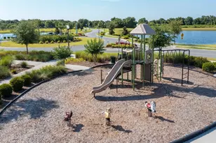 1784 Chatsworth Cir, Saint Cloud, FL 34771 - Photo 40