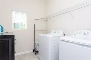 1784 Chatsworth Cir, Saint Cloud, FL 34771 - Photo 20