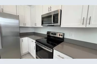 2396 Brook Marsh Loop, Kissimmee, FL 34747 - Photo 10